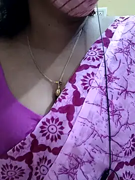 Snapshot of mallu-sumi chatting on March 8, 2025, 5:33 pm mallu-sumi online show from March 8, 2025, 5:33 pm