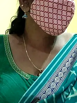 Snapshot of mallu-sumi chatting on March 13, 2025, 3:39 pm mallu-sumi online show from March 13, 2025, 3:39 pm
