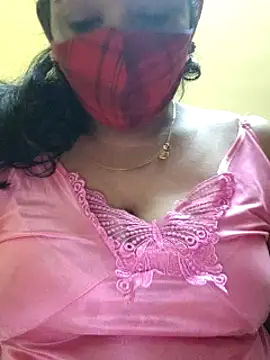 Snapshot of mallu-sumi chatting on March 18, 2025, 10:15 pm mallu-sumi online show from March 18, 2025, 10:15 pm