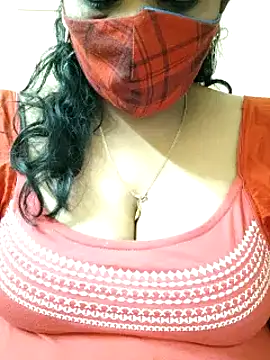 Snapshot of mallu-sumi chatting on March 20, 2025, 4:53 pm mallu-sumi online show from March 20, 2025, 4:53 pm