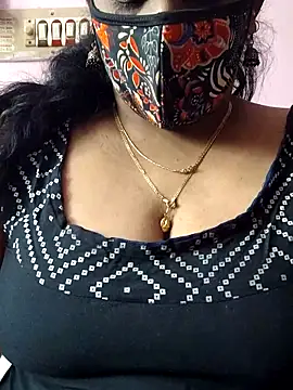 Snapshot of mallu-sumi chatting on September 27, 2025, 3:33 am mallu-sumi online show from September 27, 2025, 3:33 am
