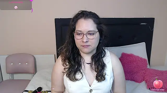 May Carlier online show from March 16, 2025, 4:09 am