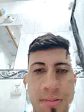 stivevv online show from April 18, 2026, 7:58 pm