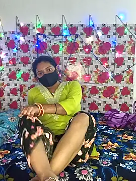 PeaCoooock online show from November 2, 2025, 7:05 pm