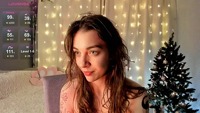 AraCopple online show from December 30, 2024, 1:26 am