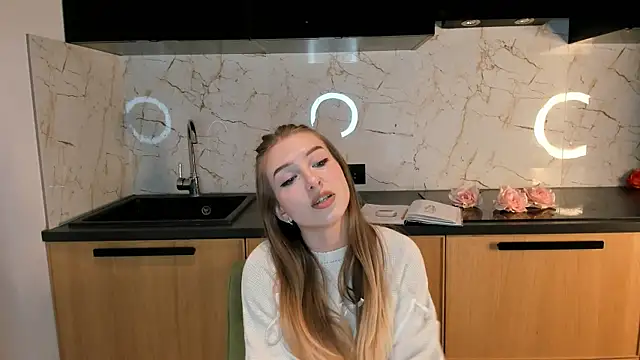 Snapshot of BreckAngwin chatting on February 15, 2025, 8:33 am BreckAngwin online show from February 15, 2025, 8:33 am