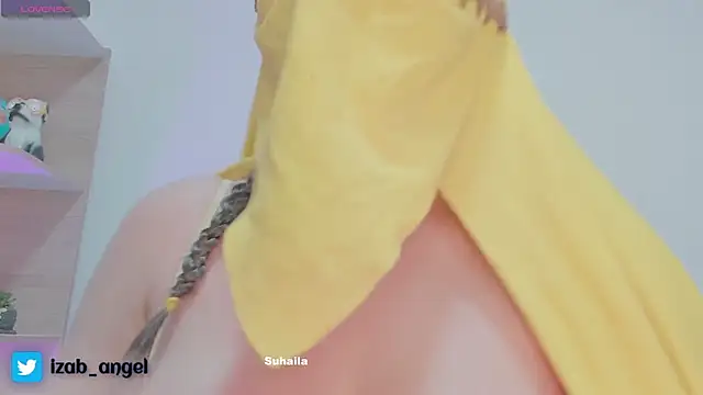 Snapshot of Amaltea chatting on March 6, 2025, 4:38 pm Amaltea online show from March 6, 2025, 4:38 pm