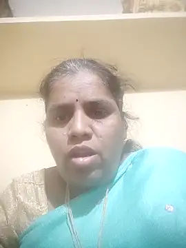 Snapshot of roshinitelugu12 chatting on December 3, 2024, 1:43 pm roshinitelugu12 online show from December 3, 2024, 1:43 pm