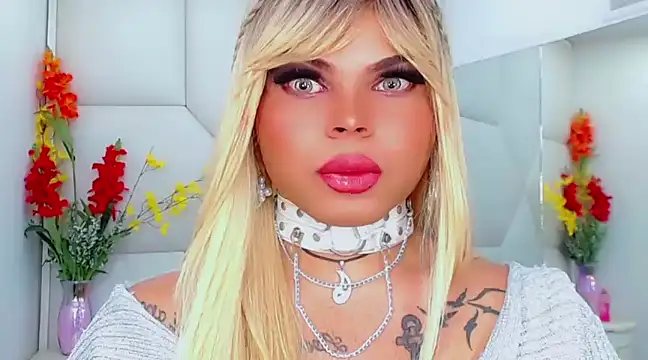 Snapshot of AdanKinng chatting on March 13, 2025, 1:07 pm AdanKinng online show from March 13, 2025, 1:07 pm