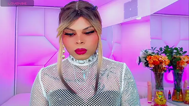 Snapshot of AdanKinng chatting on September 13, 2025, 6:46 am AdanKinng online show from September 13, 2025, 6:46 am