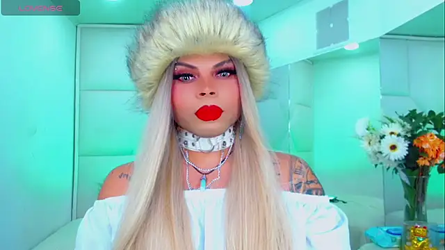 Snapshot of AdanKinng chatting on September 14, 2025, 5:28 am AdanKinng online show from September 14, 2025, 5:28 am