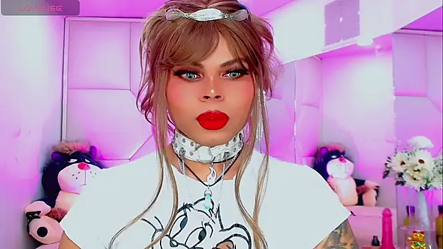 Snapshot of AdanKinng chatting on October 19, 2025, 6:36 am AdanKinng online show from October 19, 2025, 6:36 am