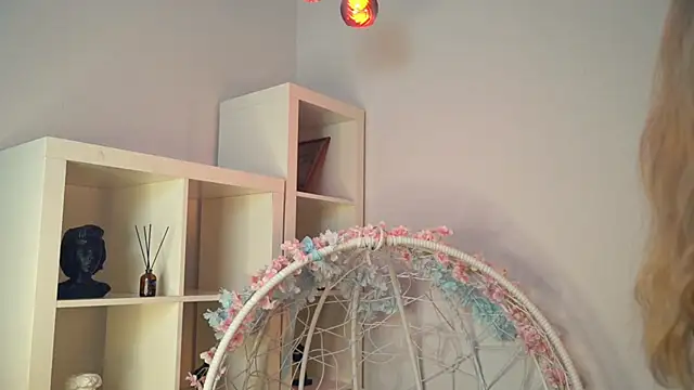 FlairCunard online show from December 19, 2024, 12:02 am