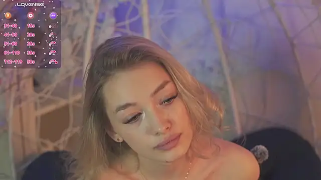 FlairCunard online show from February 11, 2025, 12:38 am