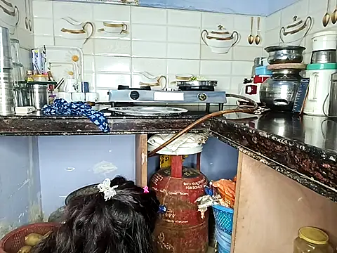 Muktha online show from September 10, 2025, 3:01 pm