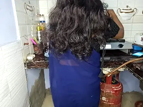 Muktha online show from November 22, 2025, 2:27 pm