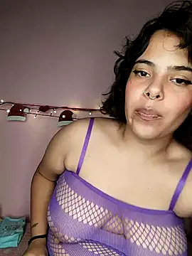 Calatea online show from December 28, 2024, 3:04 am