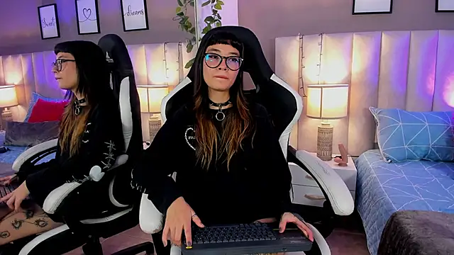 Snapshot of dayanne07 chatting on November 18, 2025, 10:14 pm dayanne07 online show from November 18, 2025, 10:14 pm