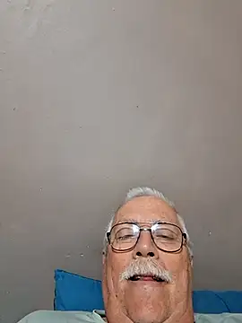 Snapshot of NawtyB1965 chatting on July 4, 2026, 3:56 am NawtyB1965 online show from July 4, 2026, 3:56 am