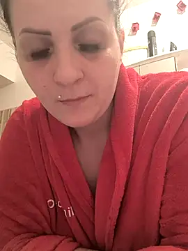 Snapshot of kinguscicus chatting on February 23, 2025, 7:49 pm kinguscicus online show from February 23, 2025, 7:49 pm