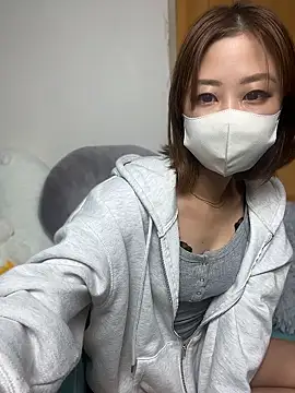 ayu0009rrr online show from April 9, 2026, 3:06 pm