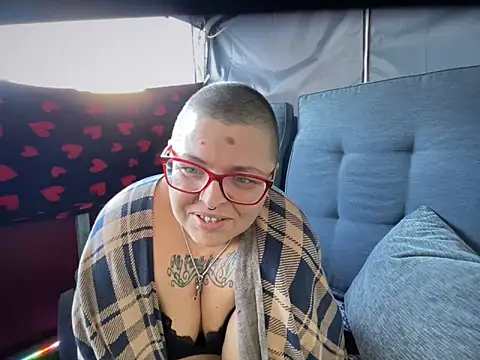 SunshineLexi online show from September 22, 2025, 6:48 am