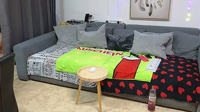 SunshineLexi online show from December 23, 2025, 7:06 am