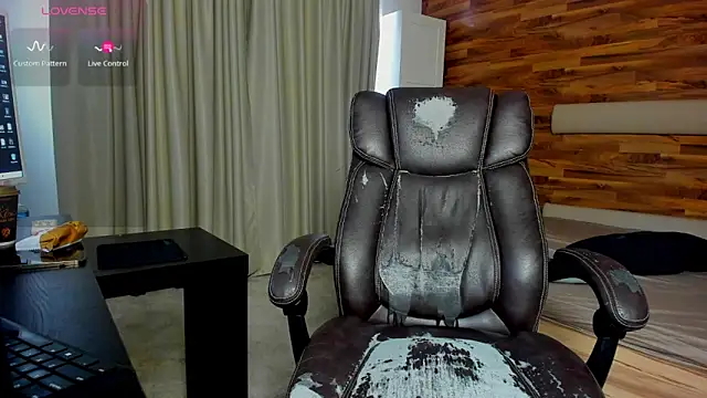 MateoBenjaminX online show from February 1, 2026, 11:31 am