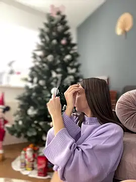 Mia Ethan online show from December 14, 2024, 7:18 am