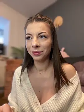 Mia Ethan online show from January 17, 2025, 6:04 am