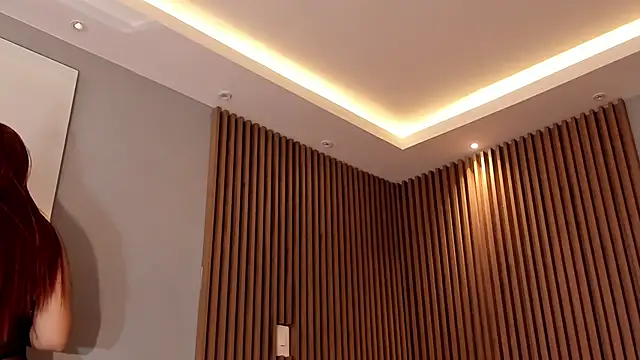 Eilin clio online show from February 10, 2025, 1:01 pm