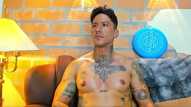 Dylanstonne online show from February 25, 2025, 1:30 am