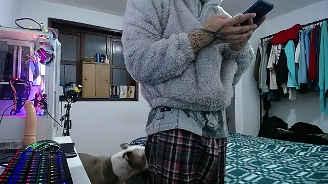 Snapshot of esjrobles chatting on January 21, 2025, 2:33 am esjrobles online show from January 21, 2025, 2:33 am