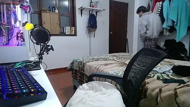 Snapshot of esjrobles chatting on January 22, 2025, 5:26 am esjrobles online show from January 22, 2025, 5:26 am