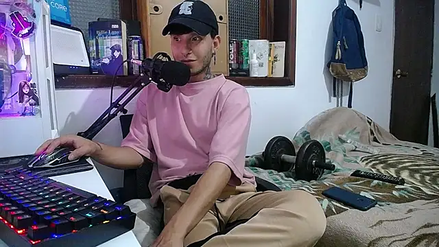 Snapshot of esjrobles chatting on January 29, 2025, 8:18 am esjrobles online show from January 29, 2025, 8:18 am