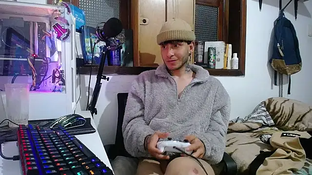 Snapshot of esjrobles chatting on January 31, 2025, 9:37 am esjrobles online show from January 31, 2025, 9:37 am