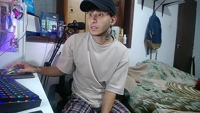 Snapshot of esjrobles chatting on February 8, 2025, 3:30 am esjrobles online show from February 8, 2025, 3:30 am