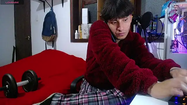 Snapshot of esjrobles chatting on February 16, 2025, 5:59 am esjrobles online show from February 16, 2025, 5:59 am