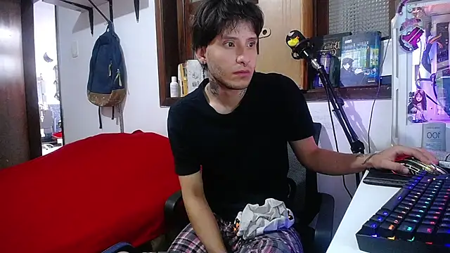 Snapshot of esjrobles chatting on February 19, 2025, 1:28 pm esjrobles online show from February 19, 2025, 1:28 pm