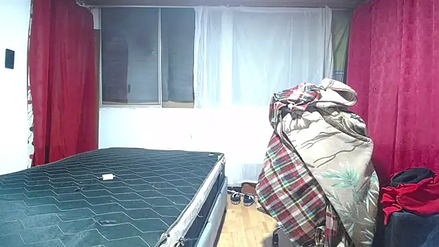 Snapshot of esjrobles chatting on March 10, 2025, 3:34 am esjrobles online show from March 10, 2025, 3:34 am