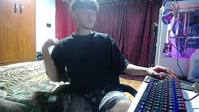 Snapshot of esjrobles chatting on March 16, 2025, 11:36 pm esjrobles online show from March 16, 2025, 11:36 pm