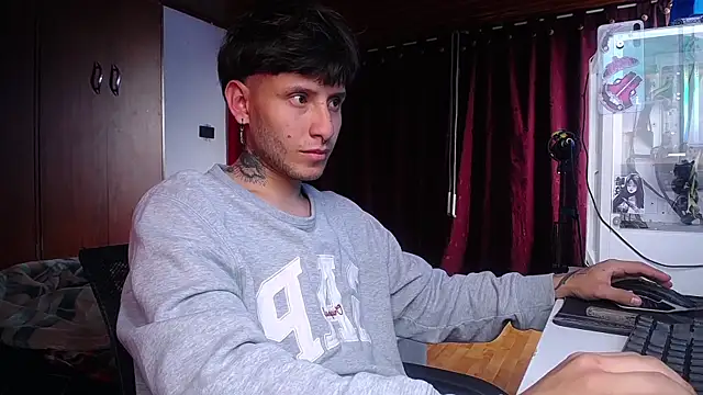 Snapshot of esjrobles chatting on March 19, 2025, 7:27 pm esjrobles online show from March 19, 2025, 7:27 pm