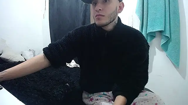 Snapshot of esjrobles chatting on September 13, 2025, 4:29 pm esjrobles online show from September 13, 2025, 4:29 pm