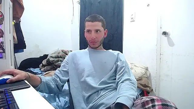 Snapshot of esjrobles chatting on September 27, 2025, 5:18 pm esjrobles online show from September 27, 2025, 5:18 pm