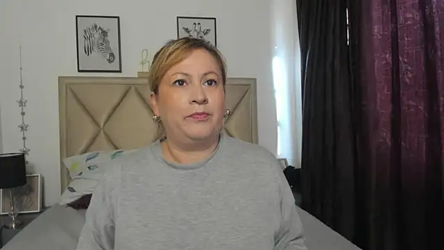 MonyCassius online show from May 25, 2026, 12:00 pm