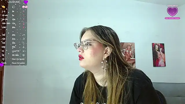 Snapshot of kendallclarkk03 chatting on December 20, 2024, 5:14 am kendallclarkk03 online show from December 20, 2024, 5:14 am