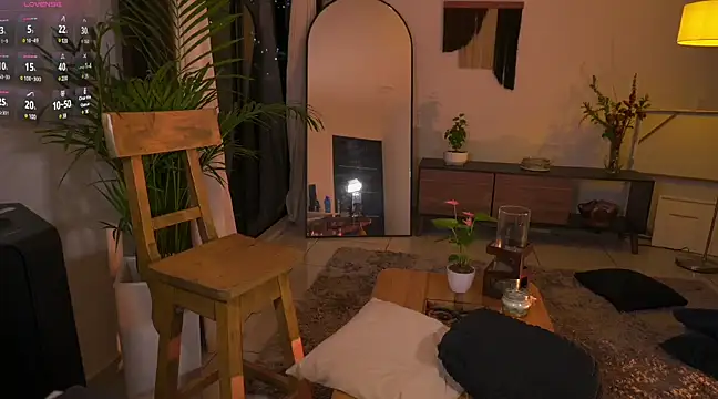  srerotic online show from March 9, 2025, 2:29 am