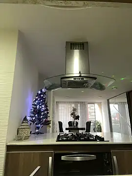 selfsuck trans online show from December 15, 2024, 8:15 pm