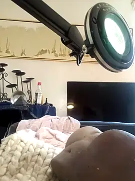 Snapshot of Cumhrd777 chatting on September 23, 2025, 7:28 pm Cumhrd777 online show from September 23, 2025, 7:28 pm