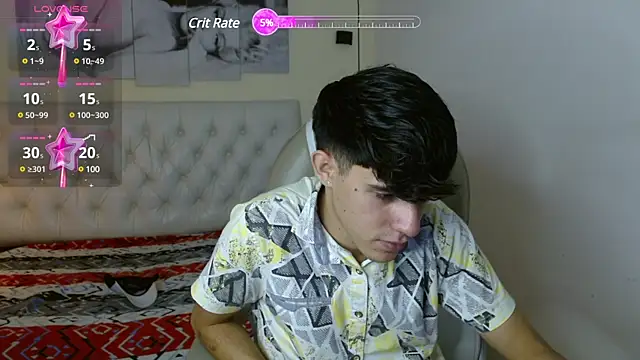 Dyla n18 online show from March 14, 2025, 7:55 pm